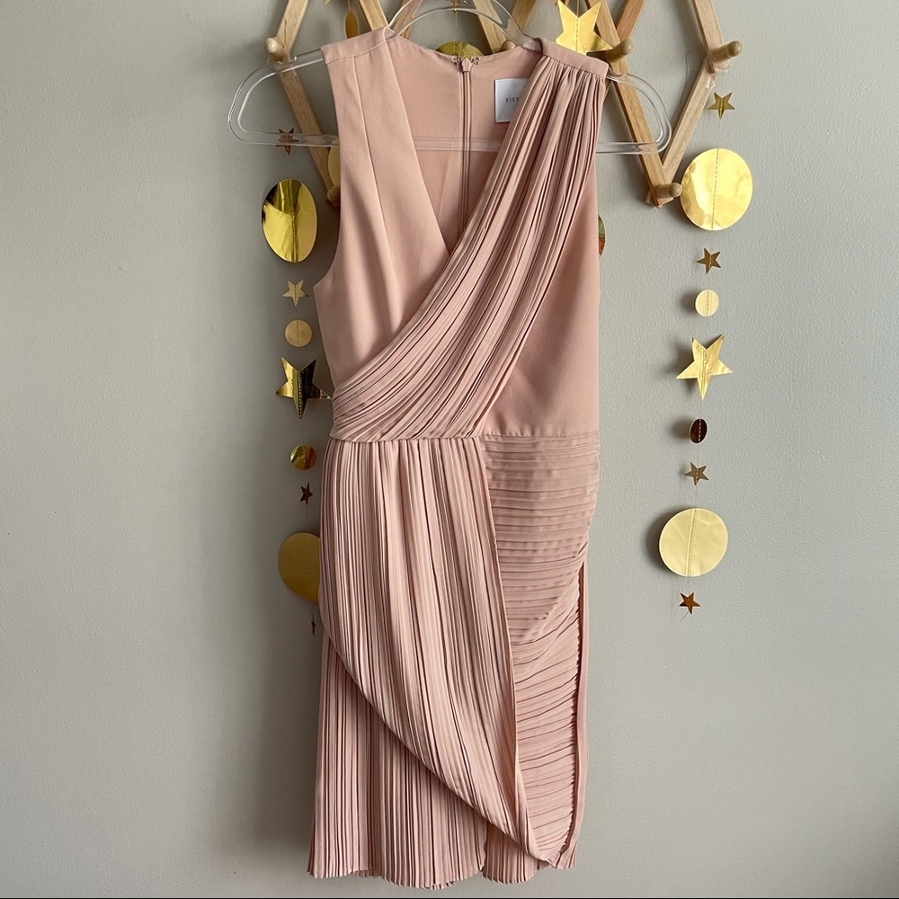 Dion Lee Wrap Effect Plisse crepe nude dress - Picture 3 of 9